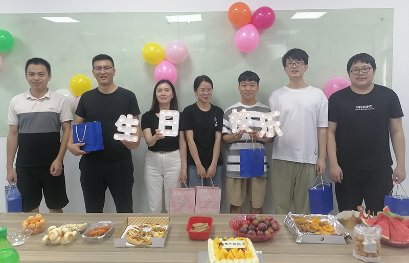 小麦物联8月生日会|感恩相伴，遇见美好